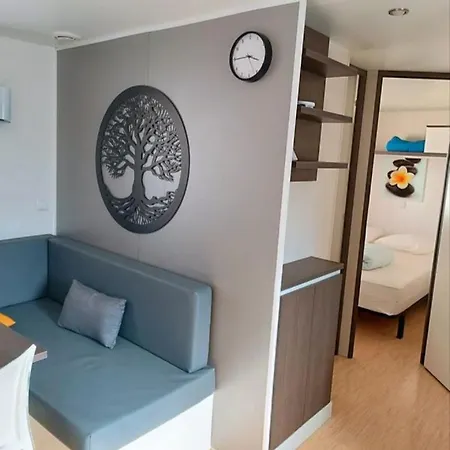 Mobil-home 4pers Avec Terrasse Et Wi-fi Pyrenees Font-romeu * סאיאגוז